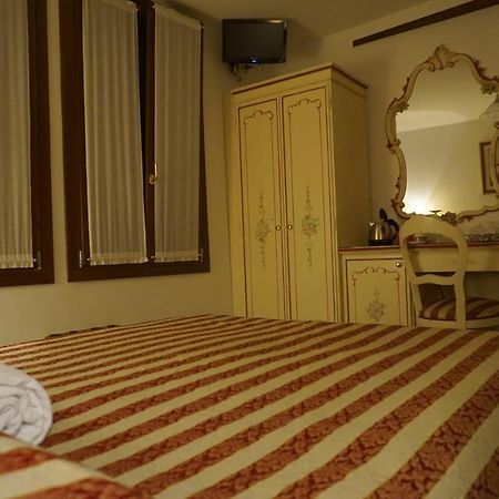 Rialto Experience Otel Venedik Dış mekan fotoğraf