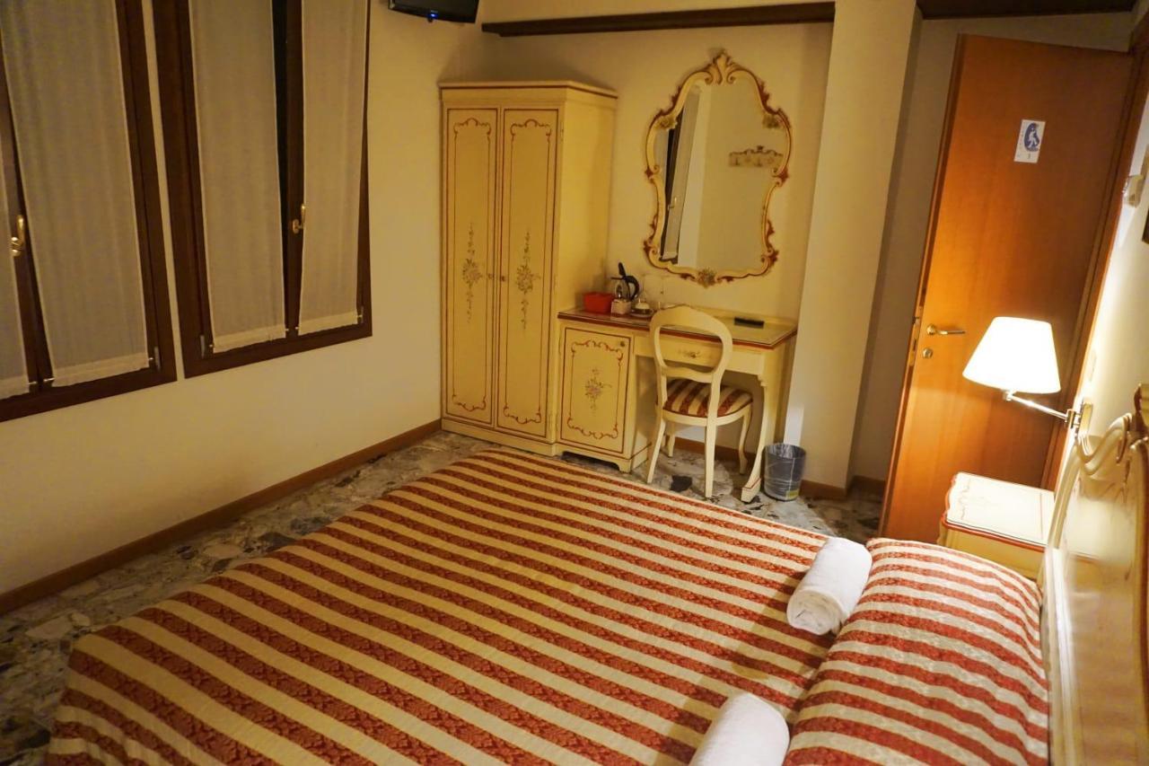 Rialto Experience Otel Venedik Dış mekan fotoğraf